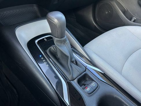 Used 2021 Toyota Corolla L FWD image 27