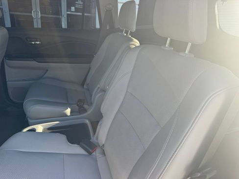 Used 2017 Honda Pilot Elite image 29