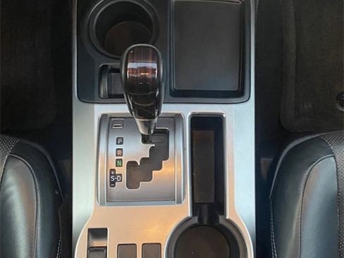 Used 2015 Toyota 4Runner Limited image 21