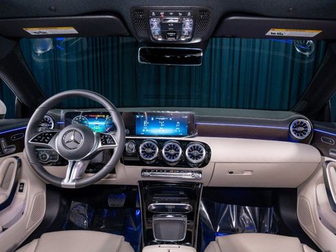 New 2026 Mercedes-Benz CLA 250 image 13