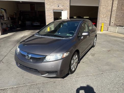 Used 2009 Honda Civic LX image 2
