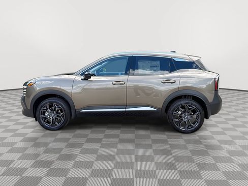 New 2026 Nissan Kicks SR AWD/4WD image 6