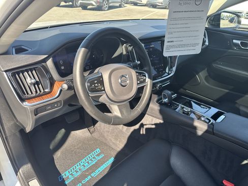 Used 2024 Volvo S60 T8 Plus w/ Climate Package image 10