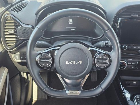 Used 2024 Kia Soul GT-Line FWD image 23