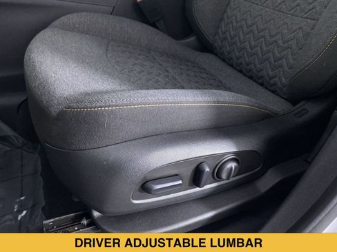 Certified 2024 Chevrolet Equinox LT FWD image 9