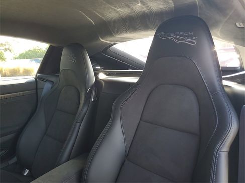 Used 2025 Porsche 718 Cayman GT4 RS image 5