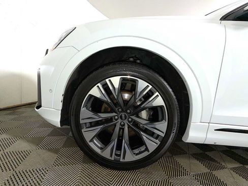 Used 2025 Audi Q8 Premium Plus w/ Premium Plus Package AWD/4WD image 8