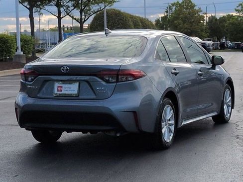 Certified 2025 Toyota Corolla XLE FWD image 5