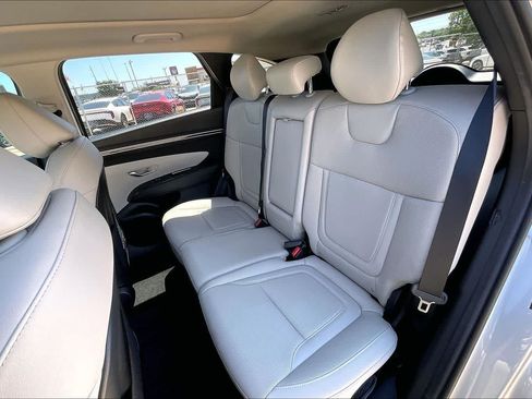 Used 2023 Hyundai Tucson Limited FWD image 28
