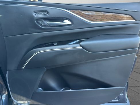Used 2023 Cadillac Escalade Sport Platinum image 73