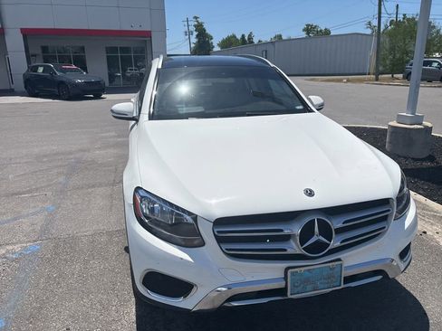 Used 2018 Mercedes-Benz GLC 300 image 11