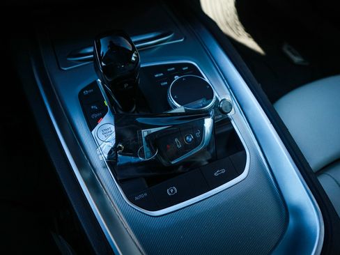 Used 2020 BMW Z4 sDrive30i w/ Executive Package image 34