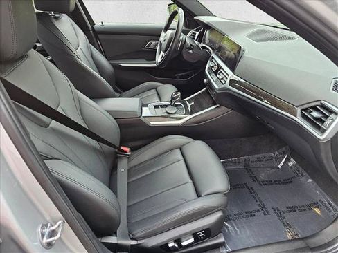Used 2019 BMW 330i xDrive Sedan AWD/4WD image 12