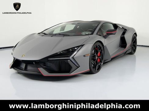 Used 2024 Lamborghini Revuelto image 1