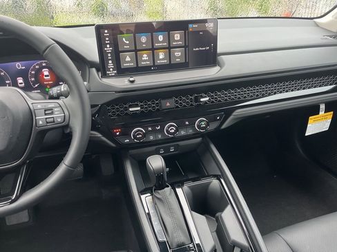 New 2026 Honda Accord EX-L image 10