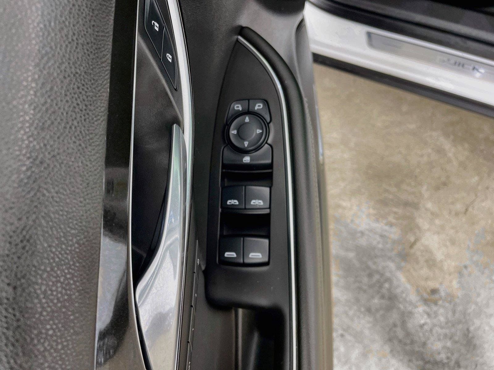 Used 2024 Buick Envision Preferred AWD/4WD image 19