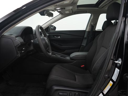 Used 2023 Honda Accord EX image 20