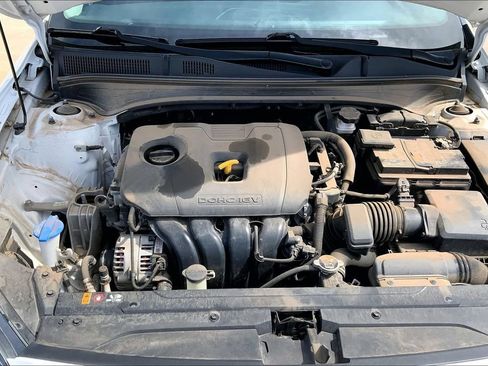 Used 2021 Kia Forte LXS FWD image 10