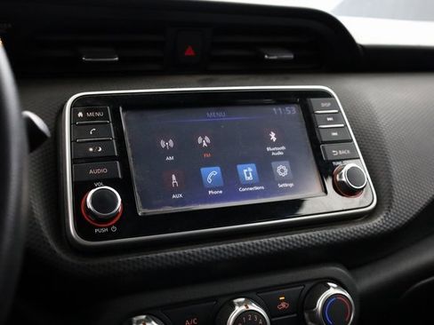 Used 2022 Nissan Kicks S image 17