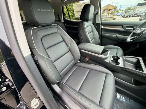 New 2026 GMC Terrain Denali AWD/4WD image 19