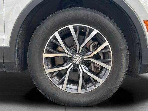 Used 2021 Volkswagen Tiguan S image 29