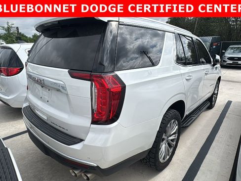 Used 2022 GMC Yukon Denali AWD/4WD image 4