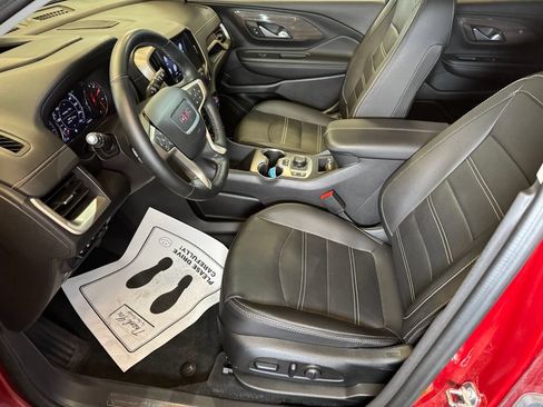 Used 2024 GMC Terrain Denali w/ Denali Premium Package AWD/4WD image 19