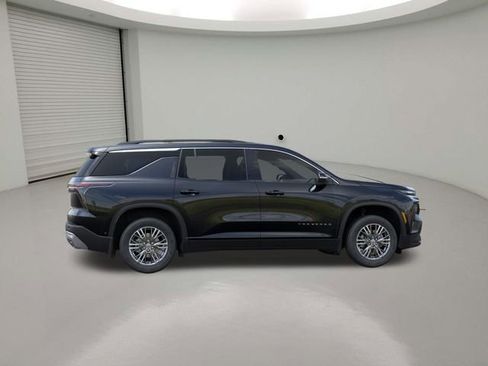 New 2026 Chevrolet Traverse LT FWD image 5