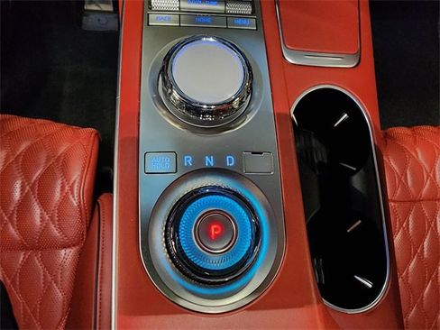 Used 2022 Genesis GV70 3.5T Sport w/ Sport Advanced Package image 21