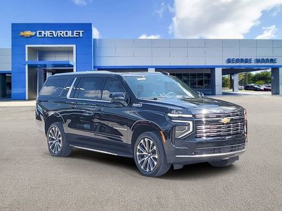New 2025 Chevrolet Suburban High Country w/ Sun And Tow Package