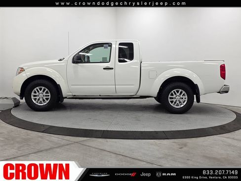 Used 2017 Nissan Frontier SV RWD image 4