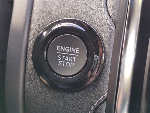 New 2025 Ford Expedition Platinum w/ Stealth Performance Package image 28