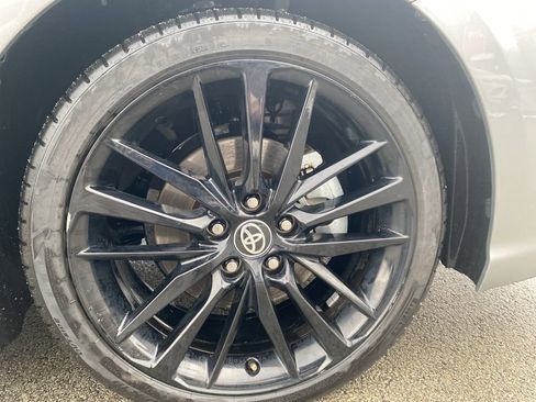 Used 2023 Toyota Camry XSE image 7