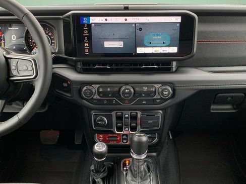 New 2026 Jeep Wrangler Unlimited Rubicon image 22