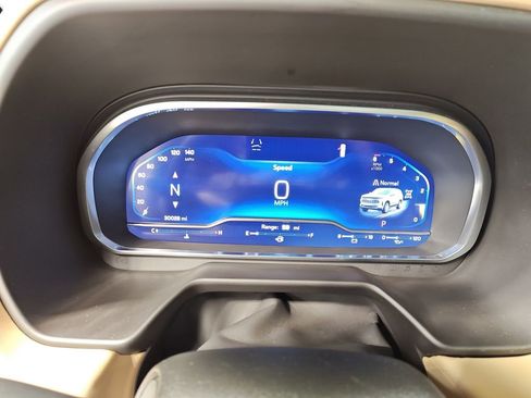 Used 2023 Chevrolet Tahoe Premier w/ Premium Package 2 image 21