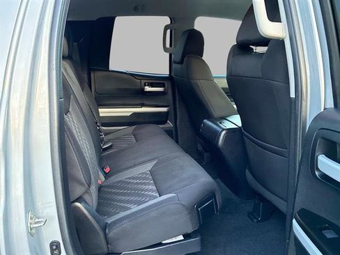 Used 2018 Toyota Tundra SR5 w/ TRD Off Road Package image 10