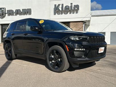 New 2025 Jeep Grand Cherokee Limited w/ Black Appearance Package