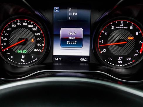 Used 2017 Mercedes-Benz C 63 AMG S image 33