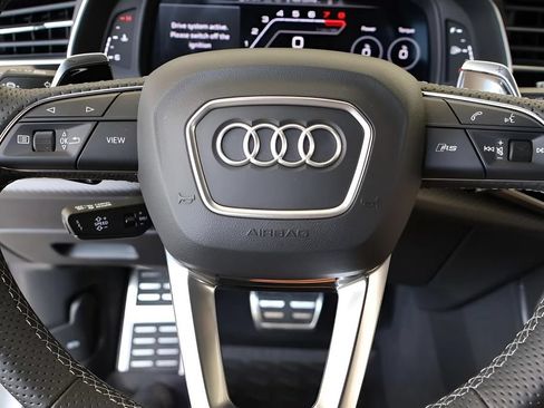 Used 2024 Audi RS Q8 AWD/4WD image 11