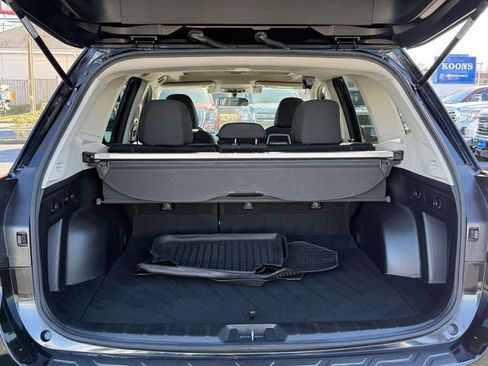Used 2021 Subaru Forester Premium image 9