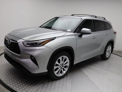 Used 2024 Toyota Highlander Limited