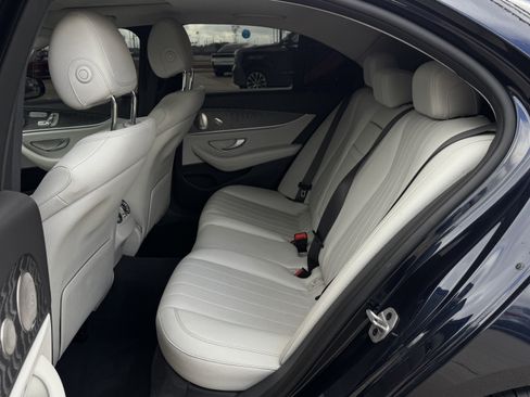 Used 2022 Mercedes-Benz E 350 Sedan w/ Driver Assistance Package image 12