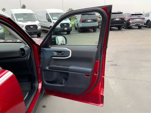 Used 2025 Ford Bronco Sport Heritage w/ Convenience Package image 22