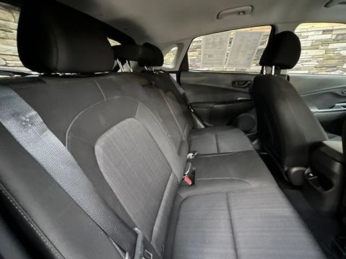 Used 2023 Hyundai Kona SEL AWD/4WD image 34