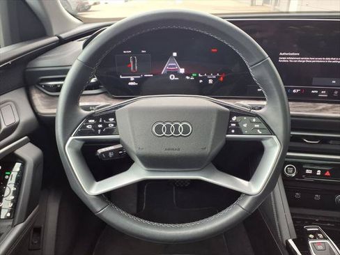 Certified 2025 Audi Q5 Premium Plus w/ Premium Plus AWD/4WD image 13