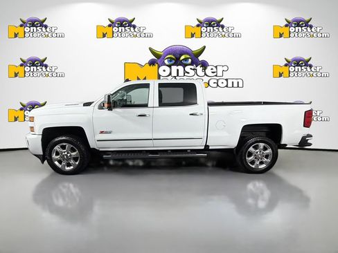 Used 2018 Chevrolet Silverado 2500 LTZ w/ Custom Sport Edition image 8