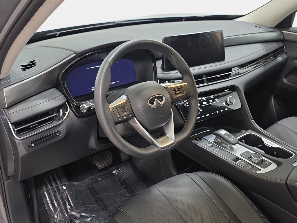 Certified 2026 INFINITI QX60 Pure w/ Cargo Package AWD/4WD image 13