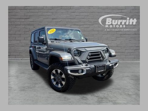 Used 2021 Jeep Wrangler Unlimited Sahara w/ Dual Top Group AWD/4WD image 1