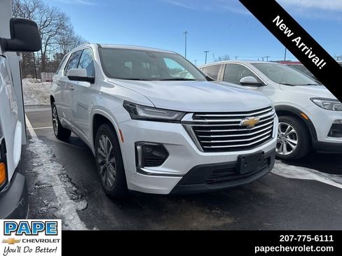Used 2023 Chevrolet Traverse Premier image 1
