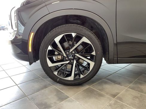 Used 2022 Mitsubishi Outlander SE image 17